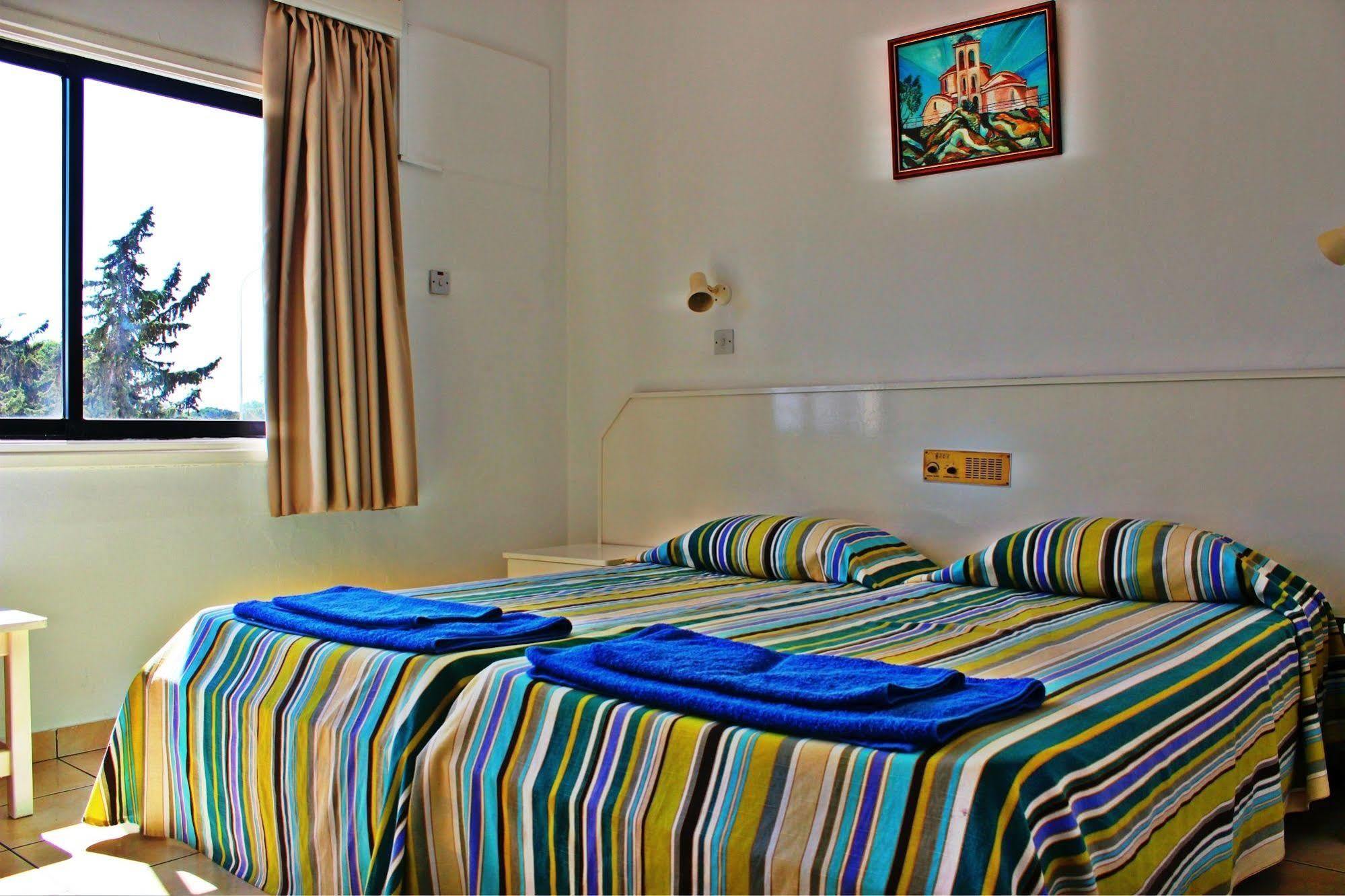 Konnos Bay Hotel Apartments Protaras Exterior photo