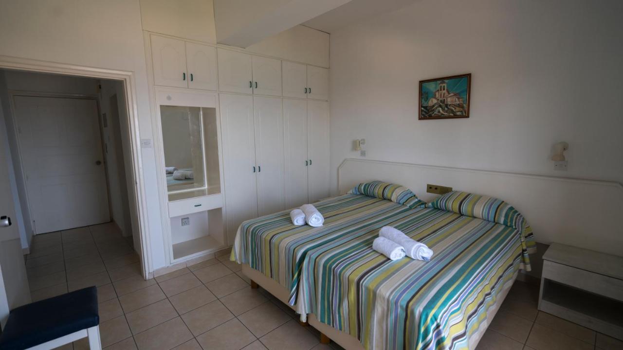 Konnos Bay Hotel Apartments Protaras Exterior photo